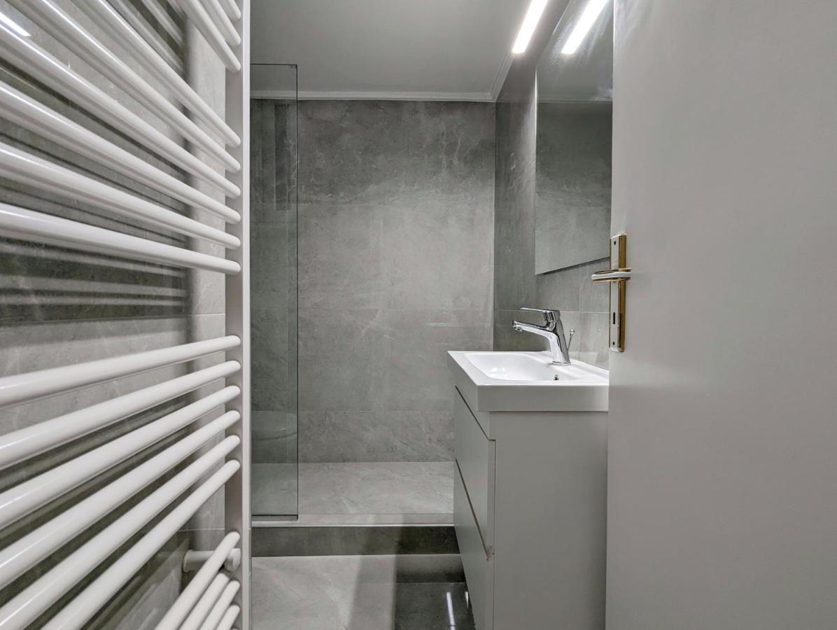 Victroria Grand Palace Apartment Atina Dış mekan fotoğraf