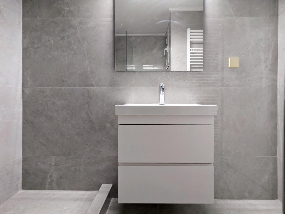 Victroria Grand Palace Apartment Atina Dış mekan fotoğraf