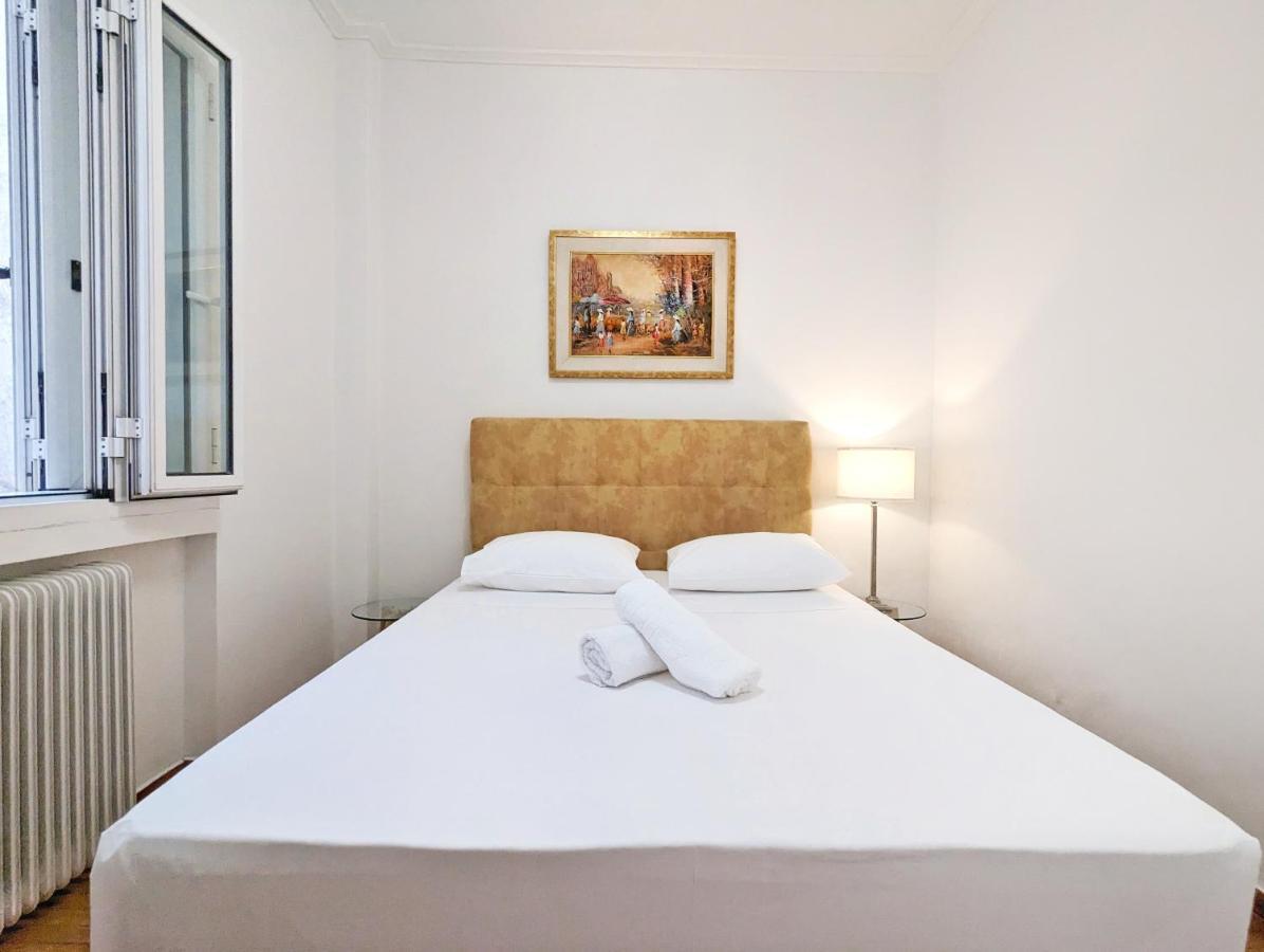 Victroria Grand Palace Apartment Atina Dış mekan fotoğraf